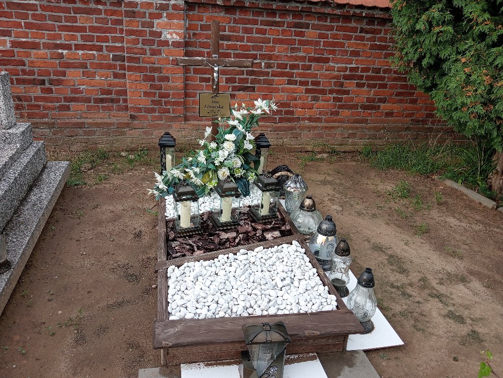 Grób Eugeniusz Liwarski