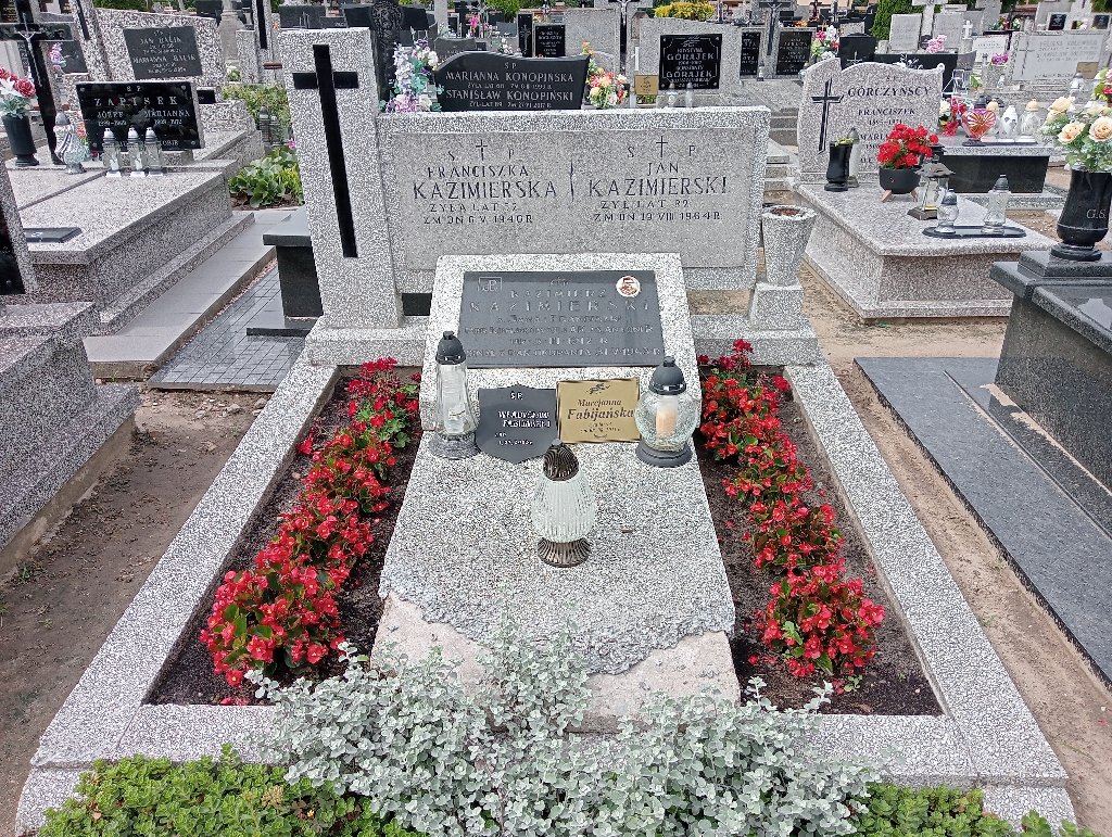 Grób Kazimierz Kazimierski