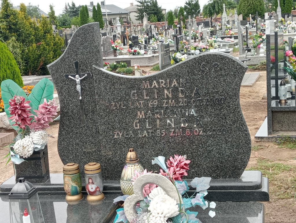 Grób Marian Glinda