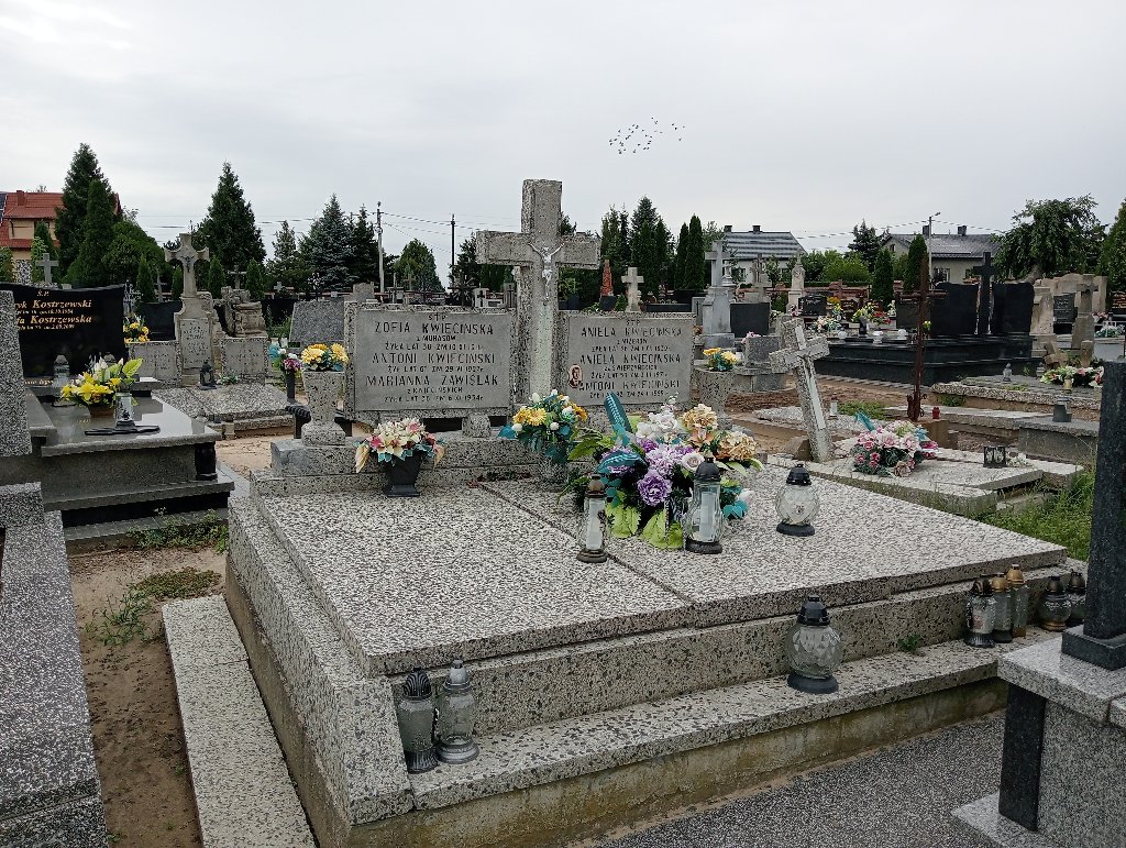 Grób Aniela Kwiecińska