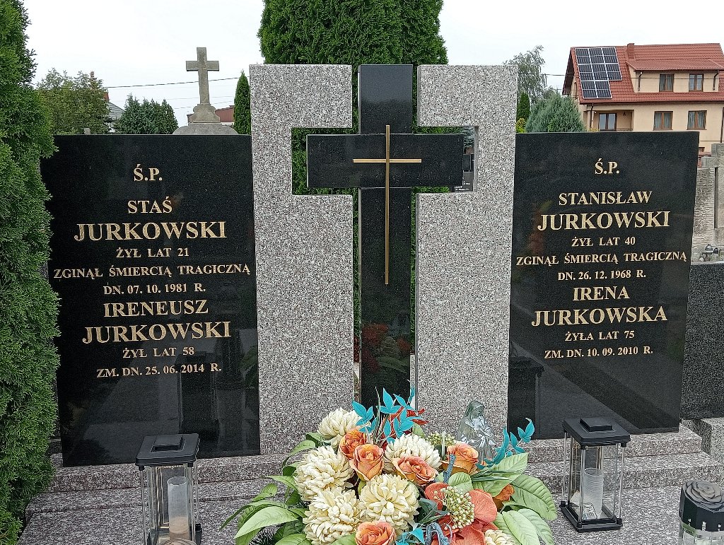 Grób Irena Jurkowska