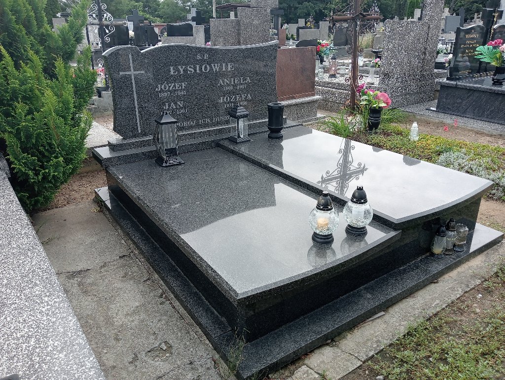 Grób Józefa Łysio