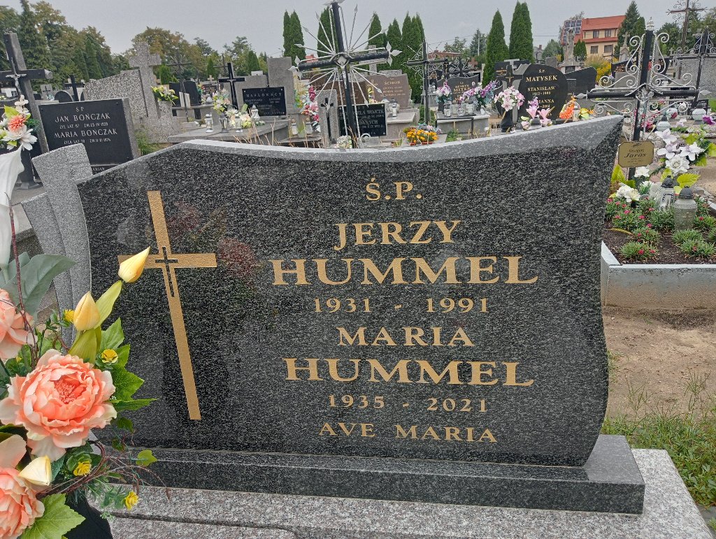 Grób Maria Hummel