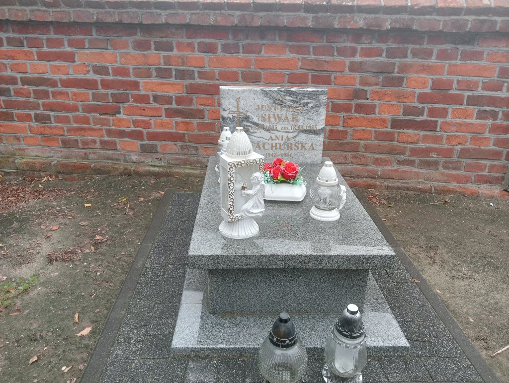 Grób Justyna Siwak